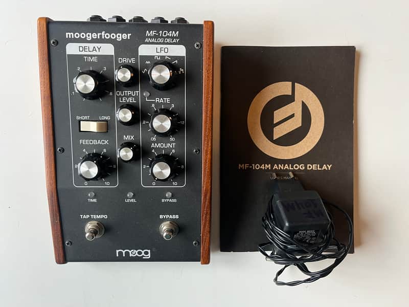 Moog MF-104M Moogerfooger Analog Delay 2012 - Black image 1