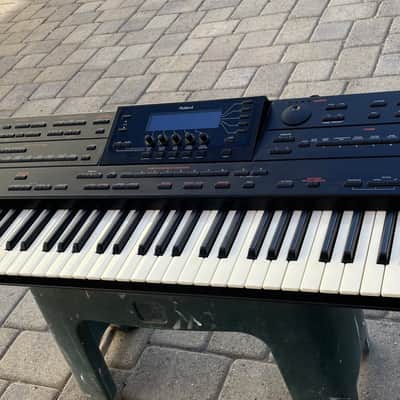Roland G-800 Arranger Workstation image 9