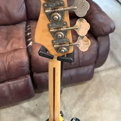 Fender Jazz Bass with Maple Fretboard 1970 - 1974 - Black image 6