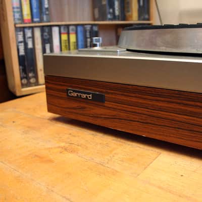 Garrard GT-25 Belt Drive Automatic Turntable image 3