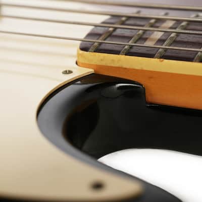 1968 – Fender Jazz Bass - Sunburst image 17