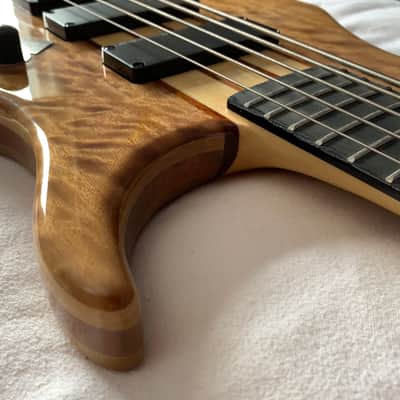 Harley Benton BZ5000 NT 5 String Bass Guitar w/Hard Shell Case Natural Clear image 14