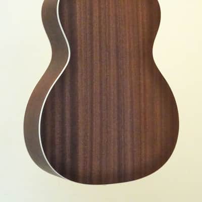 Alvarez Regent Series RF26 Folk/OM Acoustic Guitar with Gig Bag image 6