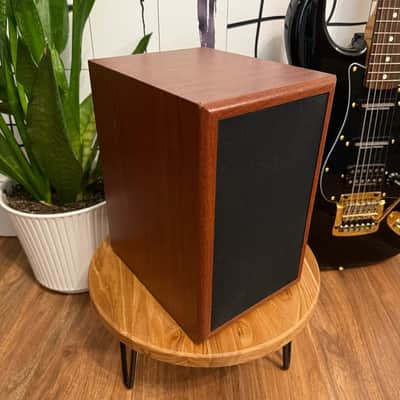 HB Cherry 4" Guitar Cabinet • 8Ω • 15W image 3