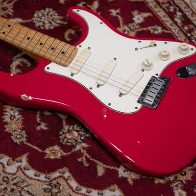 Fender USA Stratocaster Plus 1988 - in Raspberry Razzberry - Like John Mayer's image 4