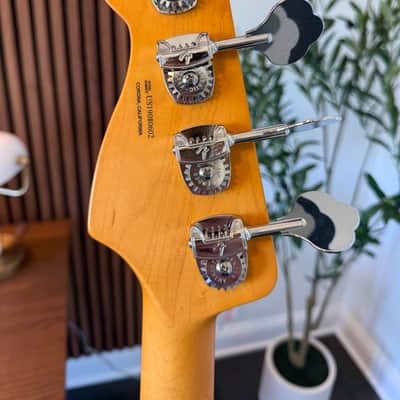 Fender American Ultra Precision Bass with Rosewood Fretboard 2019 image 9