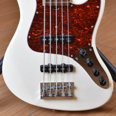 Sadowsky MetroExpress 21 Fret Vintage 5 Jazz Bass Solid Olympic White image 5