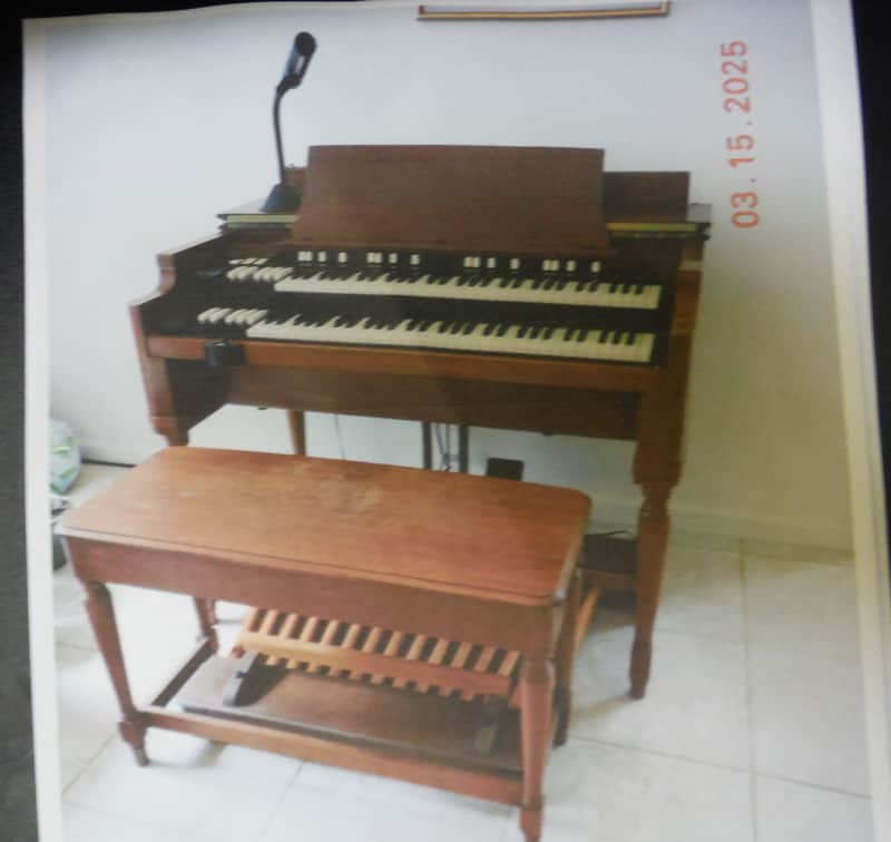 Hammond B2 1954 With Leslie 22R image 1