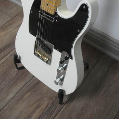 Logan Custom Tele Standard 2026 - Olympic White Gloss Nitro Lacquer image 4