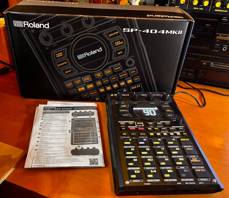 Roland SP-404MkII 2021 - Present Gray image 1