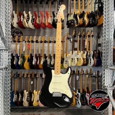 Fender American Standard Stratocaster Black 2001 image 2