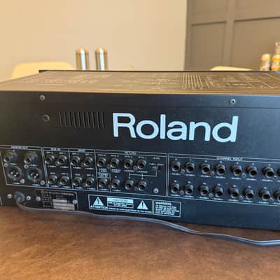 Roland M-160 16-Channel Line Mixer w step up/down converter image 3