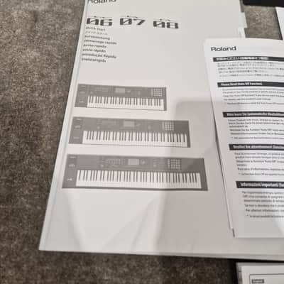 Roland FA-08 - Workstation Keyboard - Black - Excellent w/ Manuals, Power Supply & Soft Case image 24
