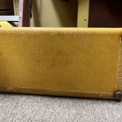 Fender Vintage Deluxe Amp 1948 Guitar Combo - Local Pickup Only! image 9