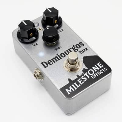 Milestone Effects Demiourgos Fuzz MK2 Bender Style Germanium Philips OC71 2N280 71 280 R.01 Tone MkII Tonebender image 3