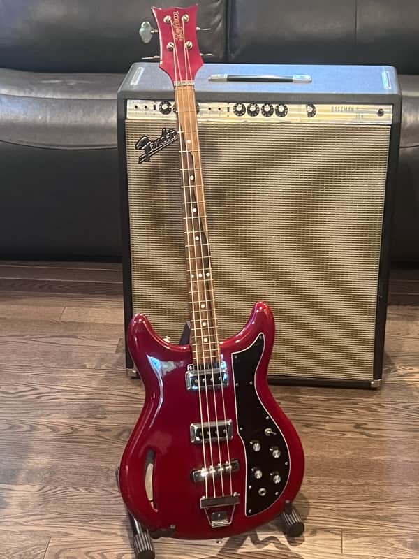Kustom K-200 -  1968 - Translucent Cherry Bass guitar (Full restoration 100%) image 1