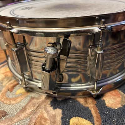 Unbranded 14" x 5" Chrome Snare Drum image 3