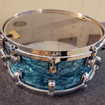 Tama Starclassic Walnut Birch 6.5" x 14" Snare Drum Turquoise Pearl image 4