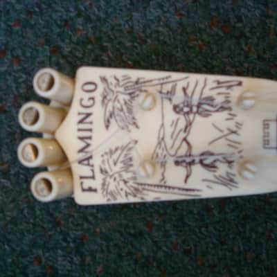 50s Flamingo Plastic Ukulele Set image 2