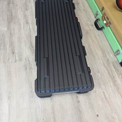 Ibanez MR500C Molded Electric Guitar Case 2010s - Black image 4