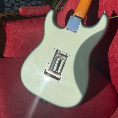 Fender American Vintage '62 Stratocaster 1989 - 1996 Ocean Turquoise image 12