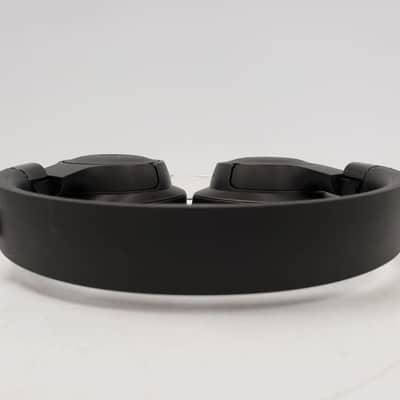JBL Tune 720 BT image 7