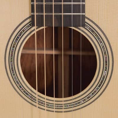 Martin Custom Shop 00-28 Style Grand Concert Acoustic Guitar - Carpathian Spruce Top with Guatemalan Rosewood Back and Sides image 9