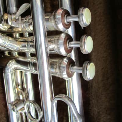 Bach 37 Bb Trumpet 1984 1st & 3rd Valve Triggers - Silver image 11