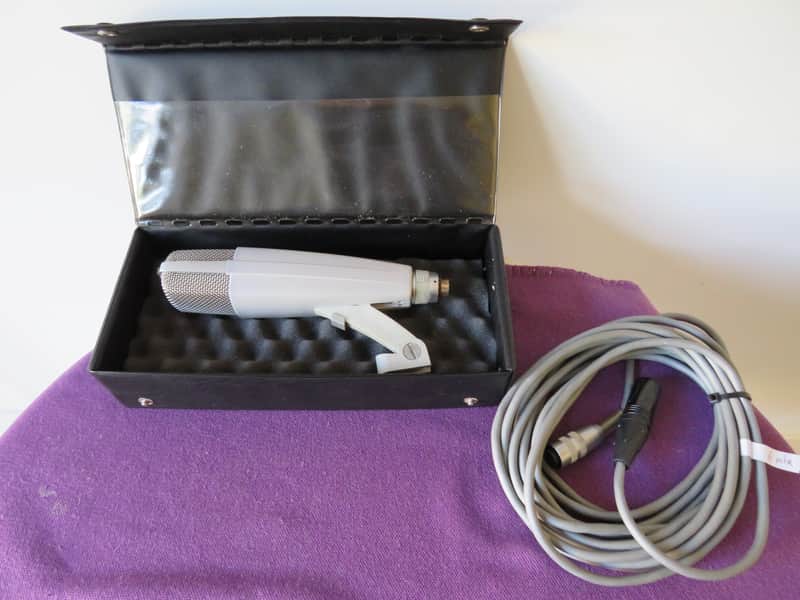 Sennheiser MD 421-N Cardioid Dynamic Microphone | Reverb