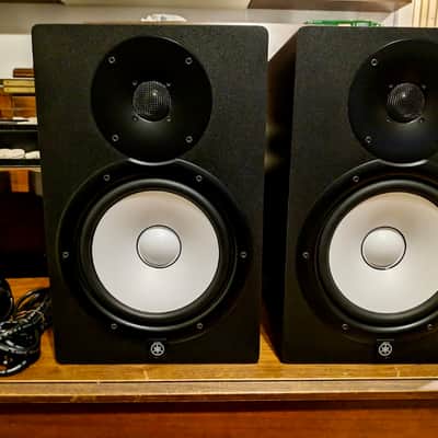 Yamaha HS8 Powered Studio Monitor MP (Matched Pair) 2015 - Present - Black image 2