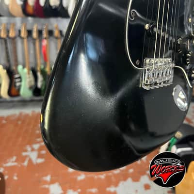 Fender   1982 American Stratocaster True Vintage Black image 5