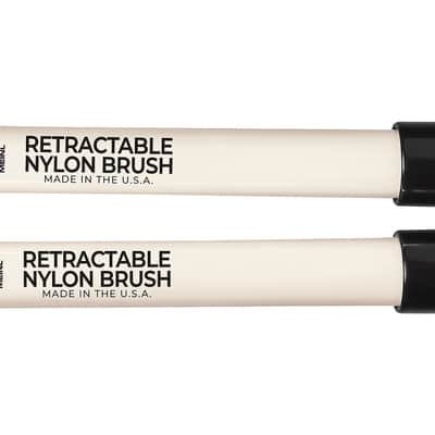 Meinl Retractable Nylon Brush image 3