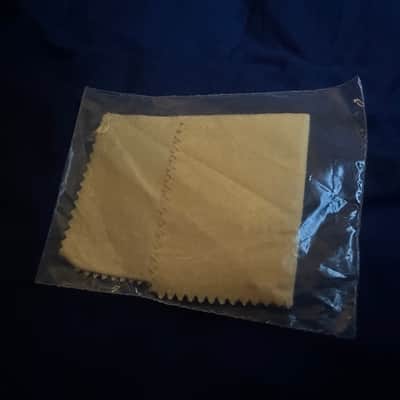 Vintage NOS Fender Polishing cloth image 2