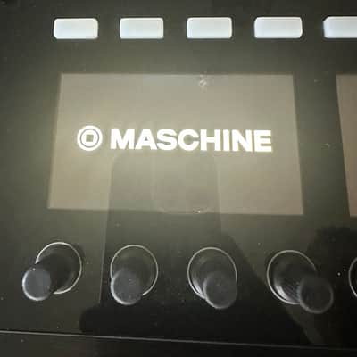 Native Instruments Maschine Studio – Excellent Condition – Original Box – Software Transfer Included image 8