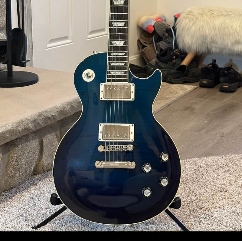 Gibson Les Paul Standard Limited Edition: $0 Off MSRP!