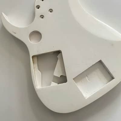 White HSH Guitar DIY Project Body image 3