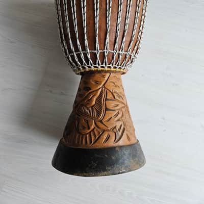 Djembe Original aus Guinea aus einem Stück Hartholz 60 x 34 cm image 8