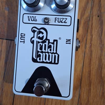 Pedal Pawn Fuzz 2020 - 2021 - White image 1