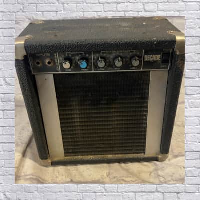 Peavey Decade 1980s Silver Trim Guitar Combo Amp image 1