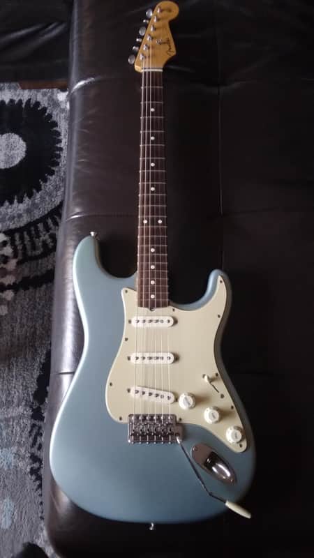 ギター Fender USA American Vintage 62 Fender American Vintage '62 Stratocaster | Reverb