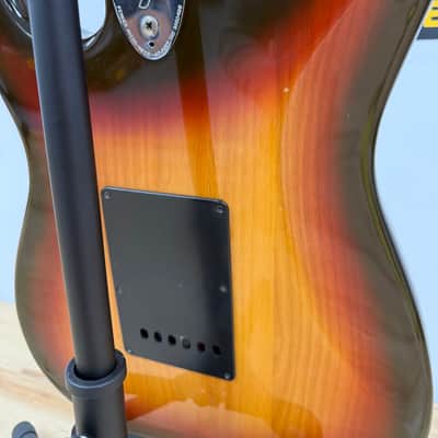 Fender Stratocaster Hardtail with Rosewood Fretboard 1979 - Sunburst image 12