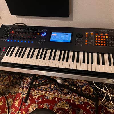 Yamaha Montage 6