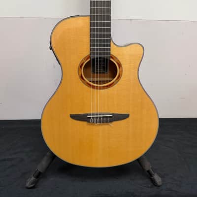 Used Yamaha NTX700 Solid Spruce Top Classical Acoustic-Electric Classical Guitar Natural image 7