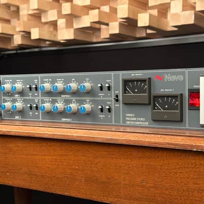 Vintage Neve 33609/C Precision Stereo and Dual Mono Compressor / Limiter 33609C 33609 C. 1990 image 6