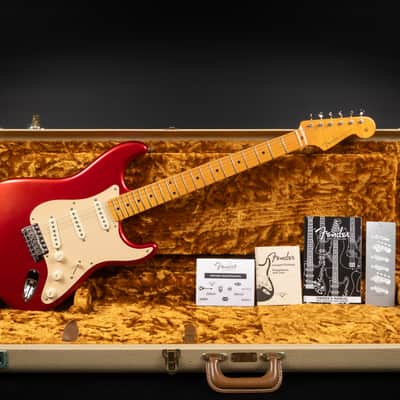 2005 Fender Artist Series Eric Johnson Signature Stratocaster with Maple Fretboard - Candy Apple Red | USA First Production Year Collector's Condition Quartersawn Maple Neck 3.38kg | OHSC image 2