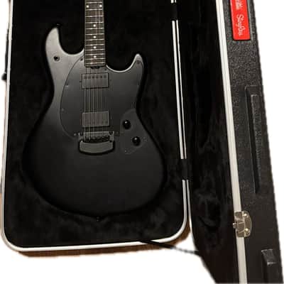 Ernie Ball Music Man Stingray 6  RS HSS with Ebony Fretboard 2018 - 2021 - Stealth Black image 2