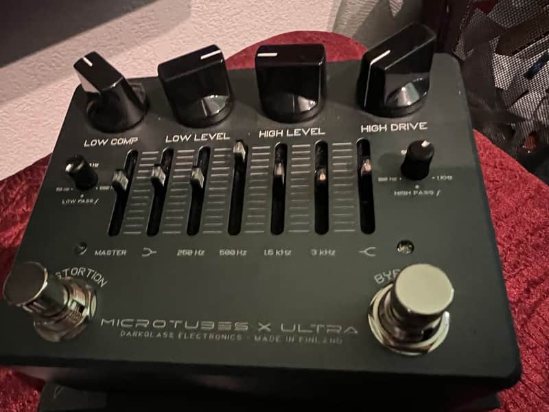 Darkglass Microtubes X Ultra Bass Preamp Distortion Pedal 2025 - Black image 1