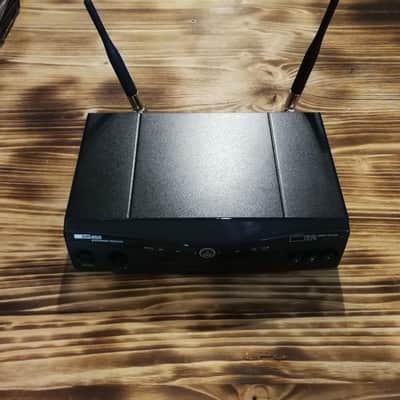 AKG SR 450 Stationary Receiver Wireless Microphone image 2