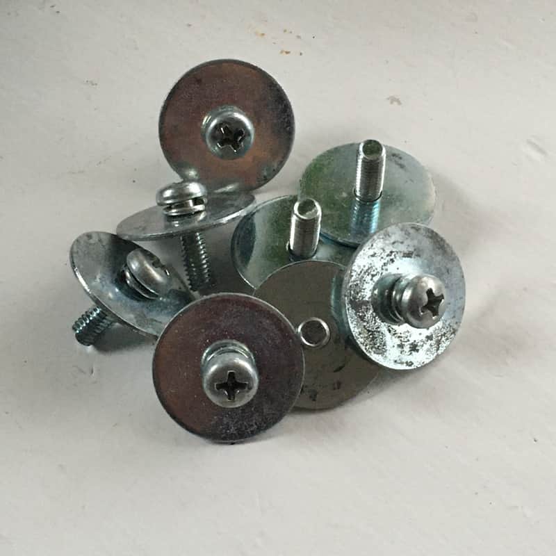 ? Gibraltar M5 bass spur mounting screws + washers Chrome