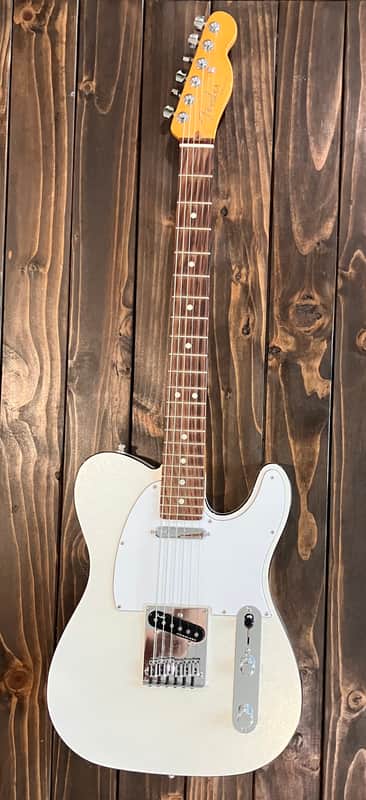 Fender American Ultra Telecaster 2023 - Arctic Pearl image 1